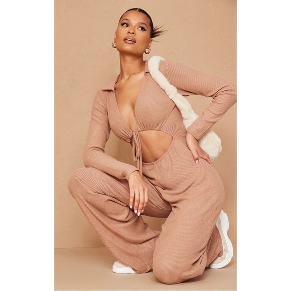 B033 PrettyLittleThing Mocha Brushed Rib Long Sleeve Tie Bust Jumpsuit - Picture 7 of 9
